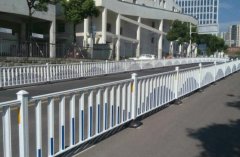 公路圍欄設置怎么樣規范化？